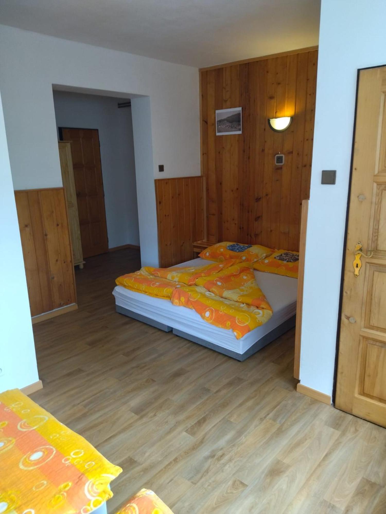 Apartman Kral 알브레흐티체 프 이제르스키흐 호라흐 외부 사진